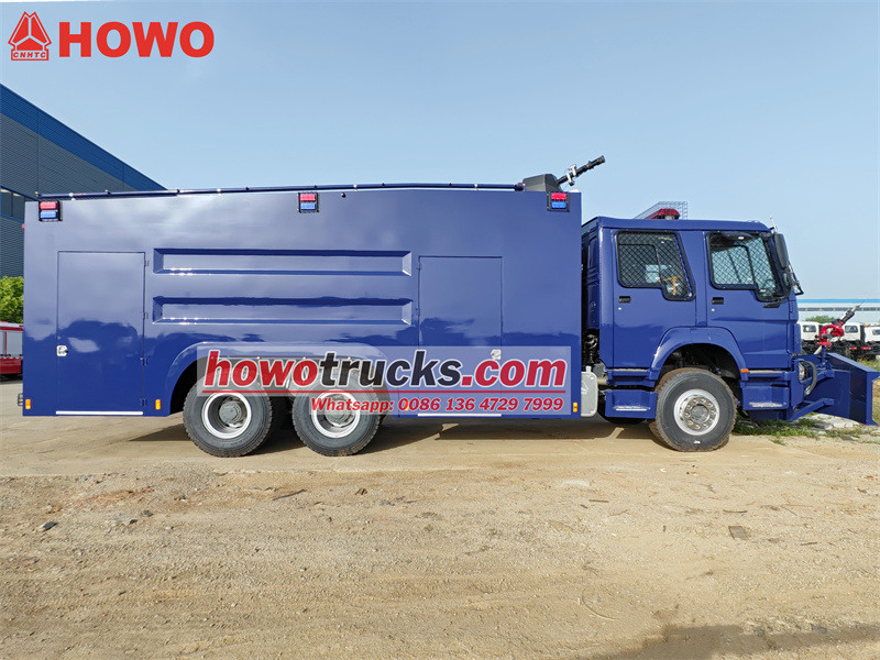 Howo fire fighting riot truck