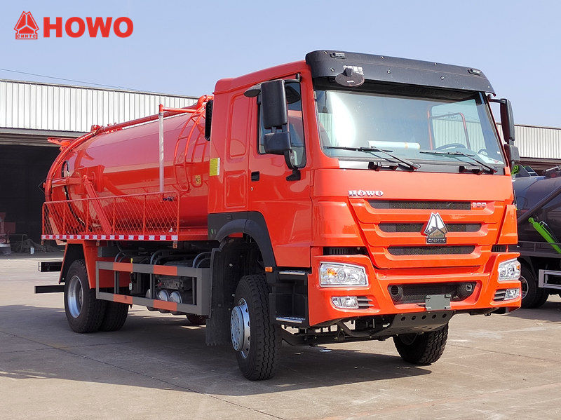 HOWO 4x2 300 PS Abwassersaugwagen