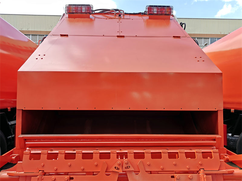 Howo garbage compactor truck