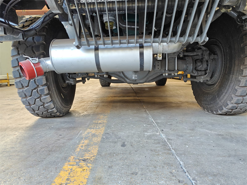 Howo off road 10000L water tanker