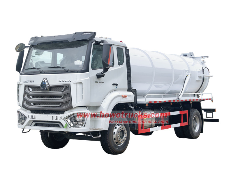 HOWO 12000L sewage vacuum tank truck