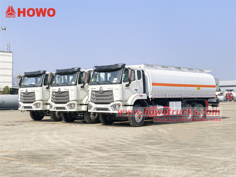 HOWO NX 6X4 25000L heavy duty oil transport truck