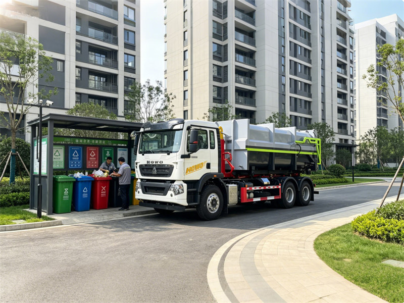 HOWO heavy 25tons garbage hooklift truck